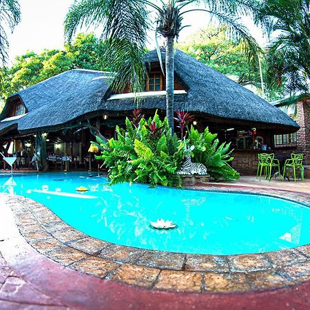 מוסינה Dei Gratia Guest House מראה חיצוני תמונה
