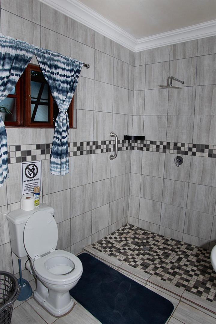 מוסינה Dei Gratia Guest House מראה חיצוני תמונה