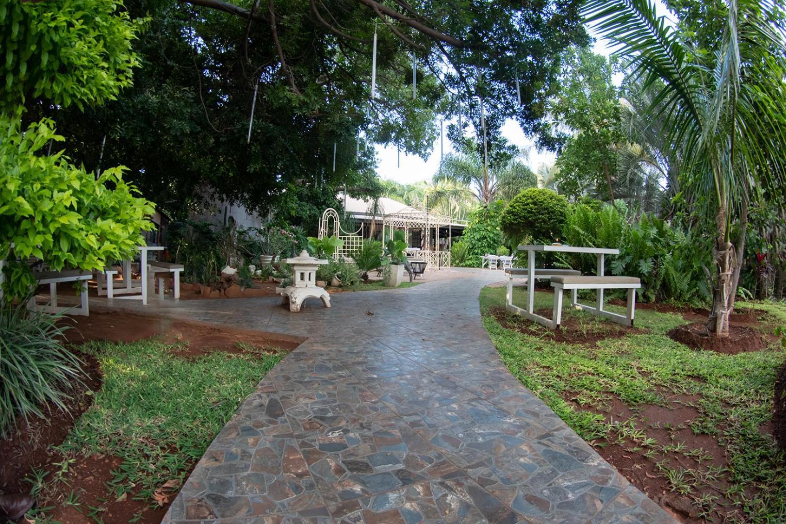 מוסינה Dei Gratia Guest House מראה חיצוני תמונה