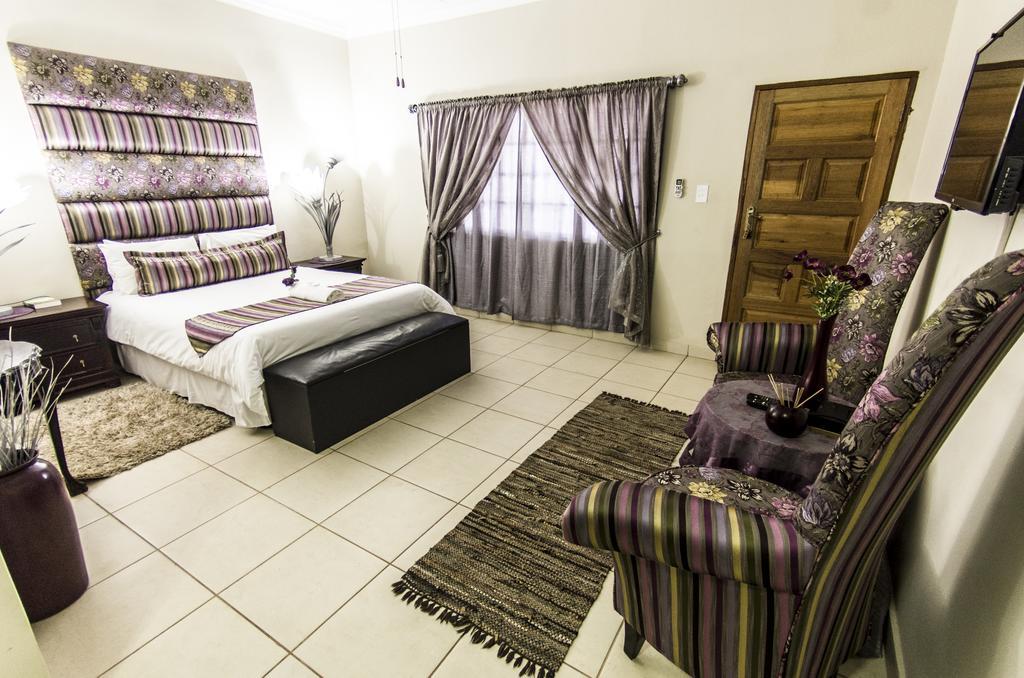 מוסינה Dei Gratia Guest House מראה חיצוני תמונה