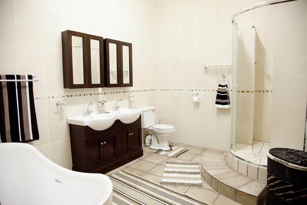 מוסינה Dei Gratia Guest House מראה חיצוני תמונה